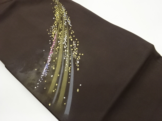 Nagoya obi with abstract pattern in shiose-gilt curves